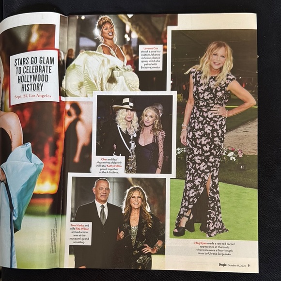 People Magazine October 11, 2021 The Making of a Modern King - Picture 2 of 7